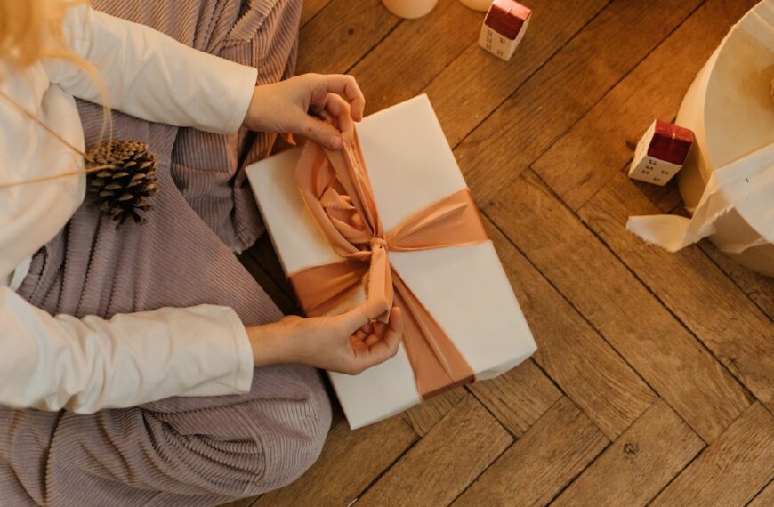 25 Inspirational Gifts For Women